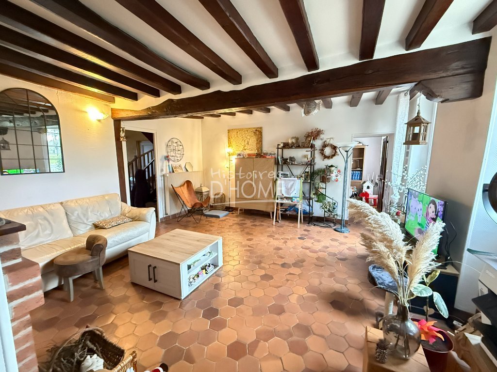 Maison Briarde A VENDRE - BETON BAZOCHES - 150 m2 - 229�000�&euro;