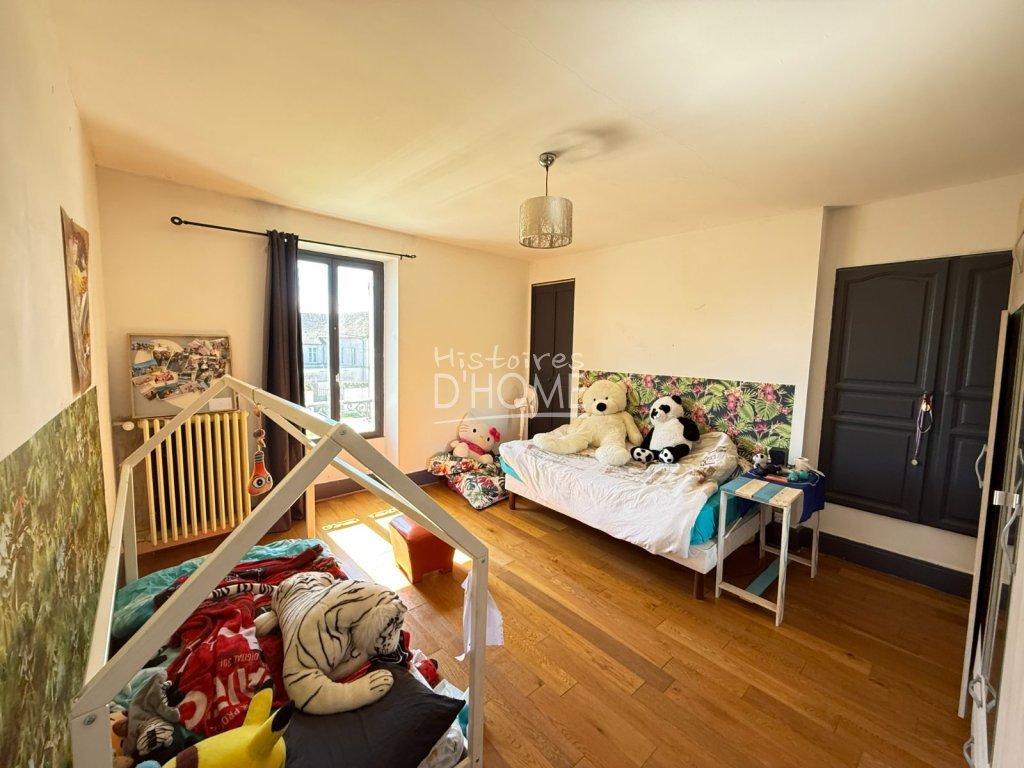 Maison briarde avec piscine A VENDRE - COURPALAY - 176 m2 - 379 000 &euro;