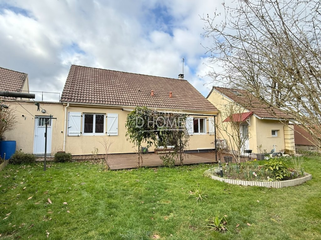 Maison de Plain Pied + studio attenant A VENDRE - COURTOMER - 125 m2 - 286�000�&euro;