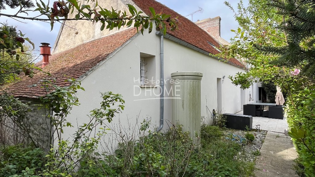 MAISON A VENDRE - JOUY LE CHATEL - 237 m2 - 365 000 &euro;