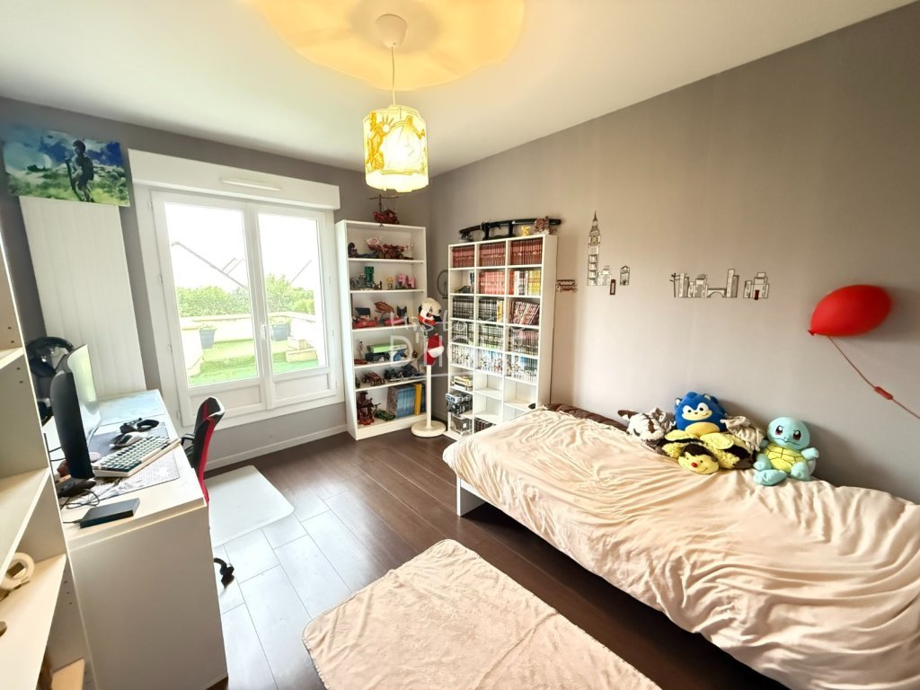 Maison traditionnelle A VENDRE - FAREMOUTIERS - 225 m2 - 447�000�&euro;