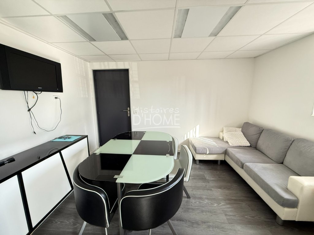 Maison divis�e en deux logements lou� A VENDRE - FAREMOUTIERS - 130 m2 - 243�000�&euro;