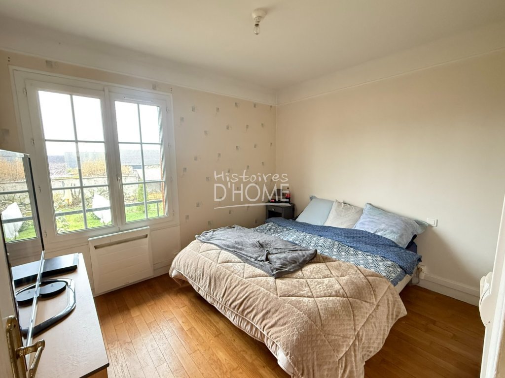 Maison divis�e en deux logements lou� A VENDRE - FAREMOUTIERS - 130 m2 - 243�000�&euro;