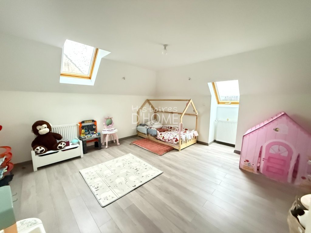 Maison traditionnelle A VENDRE - GUERARD - 200 m2 - 436�000�&euro;