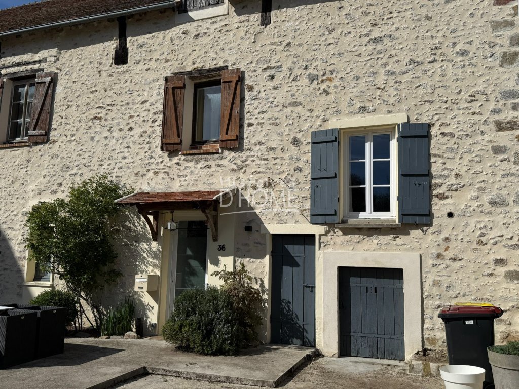 Maison Briarde A VENDRE - LA CROIX EN BRIE Centre du village - 70 m2 - 179�000�&euro;