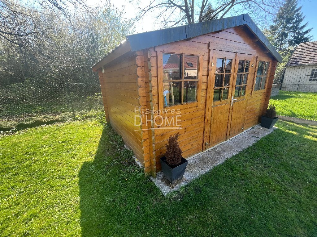 Maison 4 chambres (107 m�) Le Plessis-Feu-Aussoux, terrain 579 m�, lumineuse, RDC chambre, PAC air/eau, 4 parkings, terrasse sud, fibre.