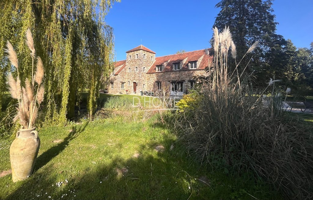 MAISON A VENDRE - LE PLESSIS FEU AUSSOUX - 300 m2 - 950 000 &euro;