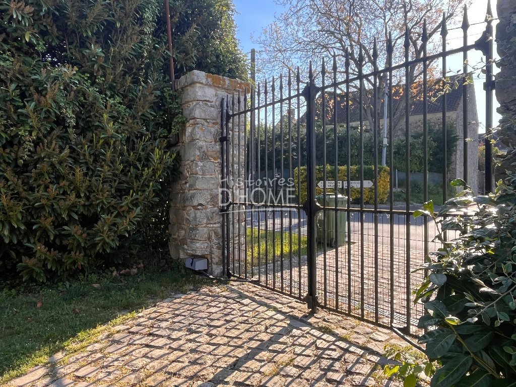 MAISON A VENDRE - LE PLESSIS FEU AUSSOUX - 300 m2 - 950 000 &euro;