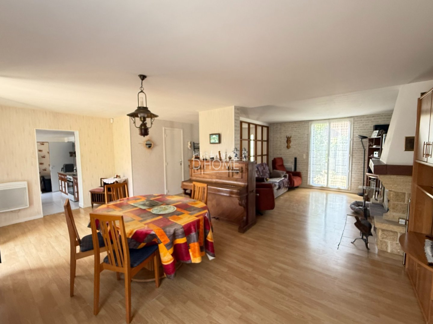Maison Traditionnelle A VENDRE - LE PLESSIS FEU AUSSOUX - 122 m2 - 243 000 &euro;