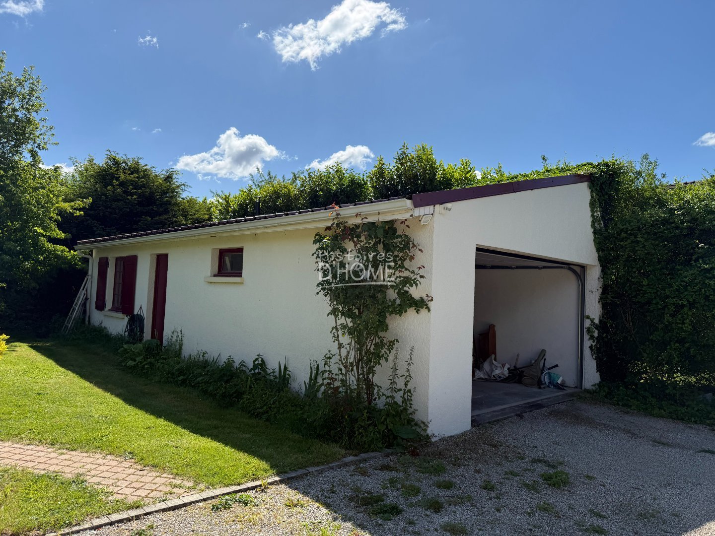 Maison indépendante A VENDRE - MARLES EN BRIE Centre du village - 207 m2 - 416 000 &euro;