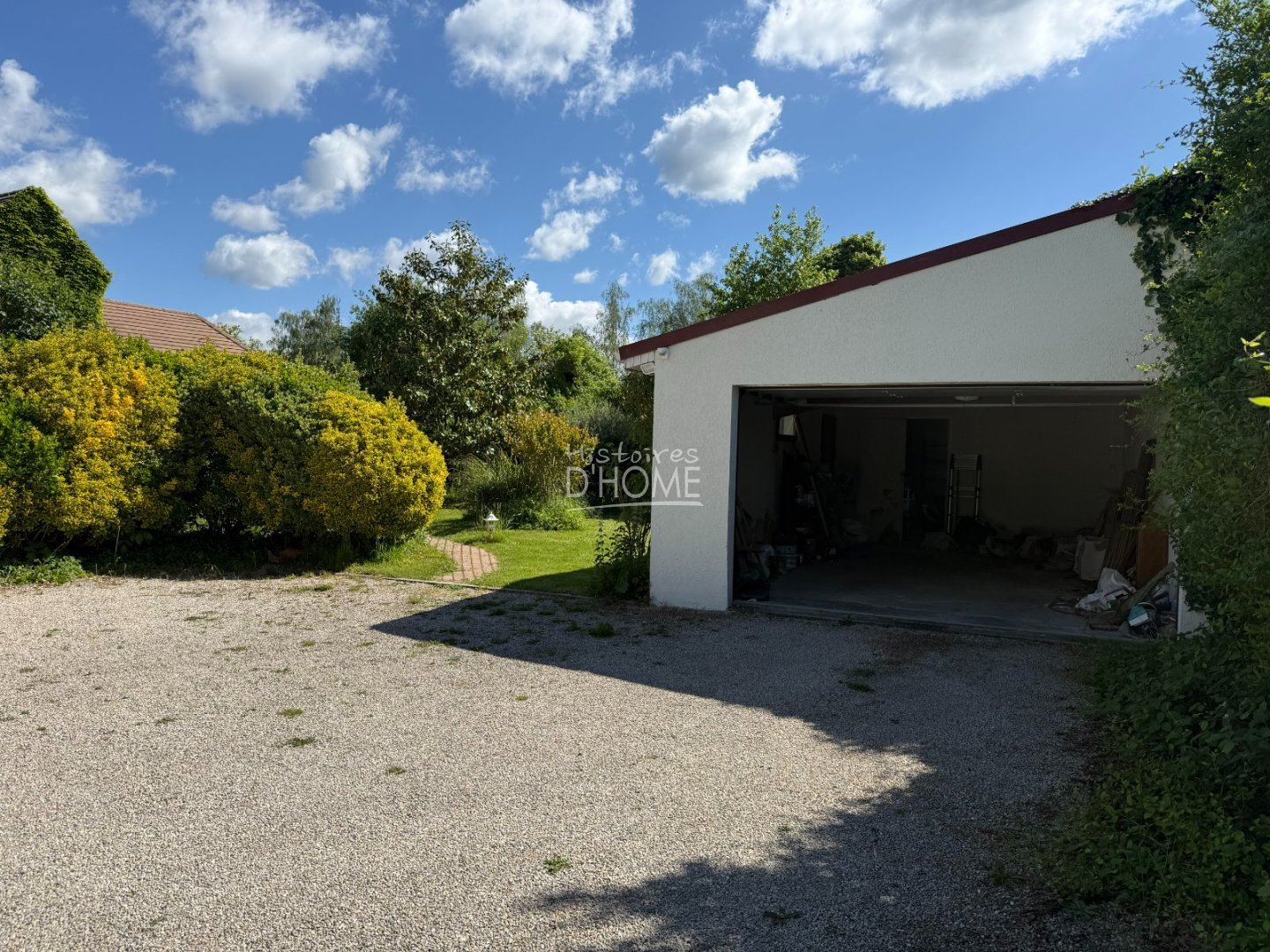 Maison indépendante A VENDRE - MARLES EN BRIE Centre du village - 207 m2 - 416 000 &euro;