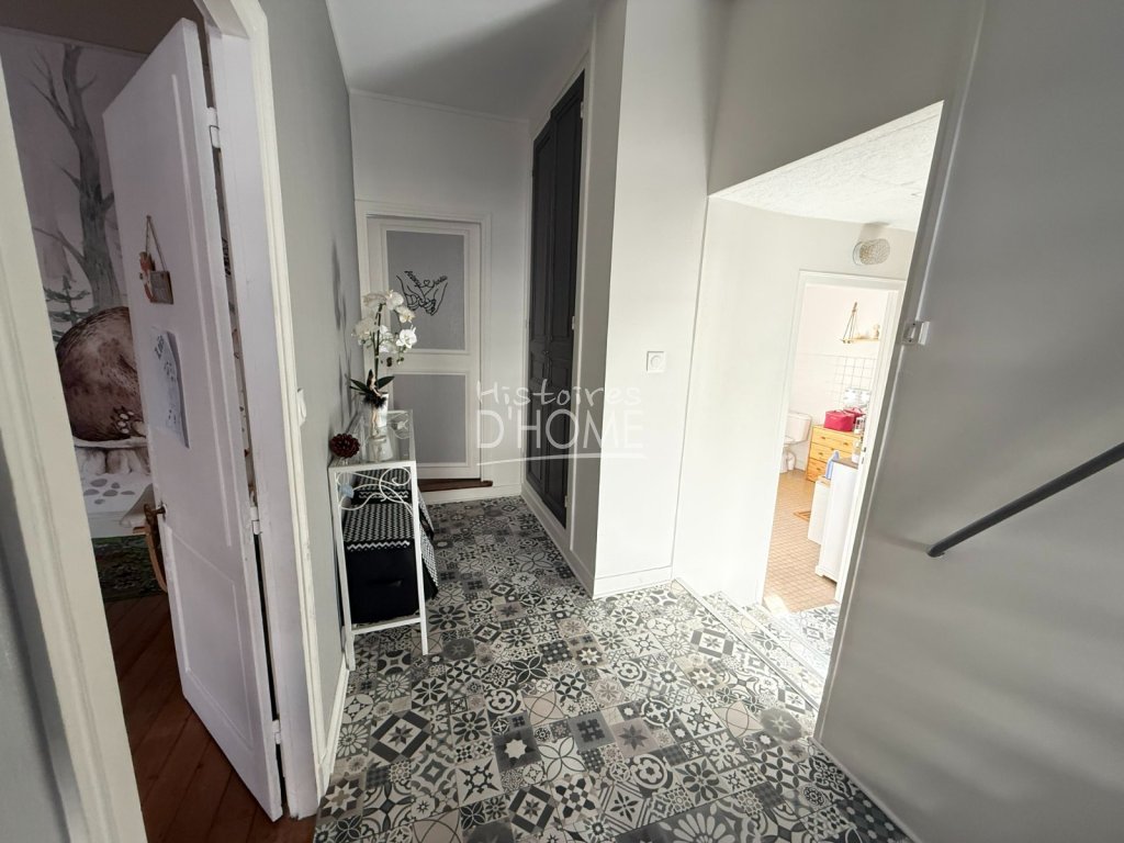 Maison Briarde Rurale A VENDRE - ROZAY EN BRIE Centre ville, commerces � pied - 136 m2 - 263�000�&euro;