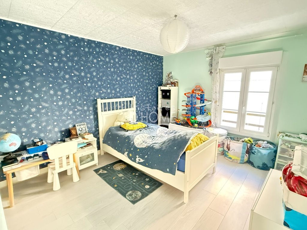 Maison Briarde Rurale A VENDRE - ROZAY EN BRIE Centre ville, commerces � pied - 136 m2 - 263�000�&euro;