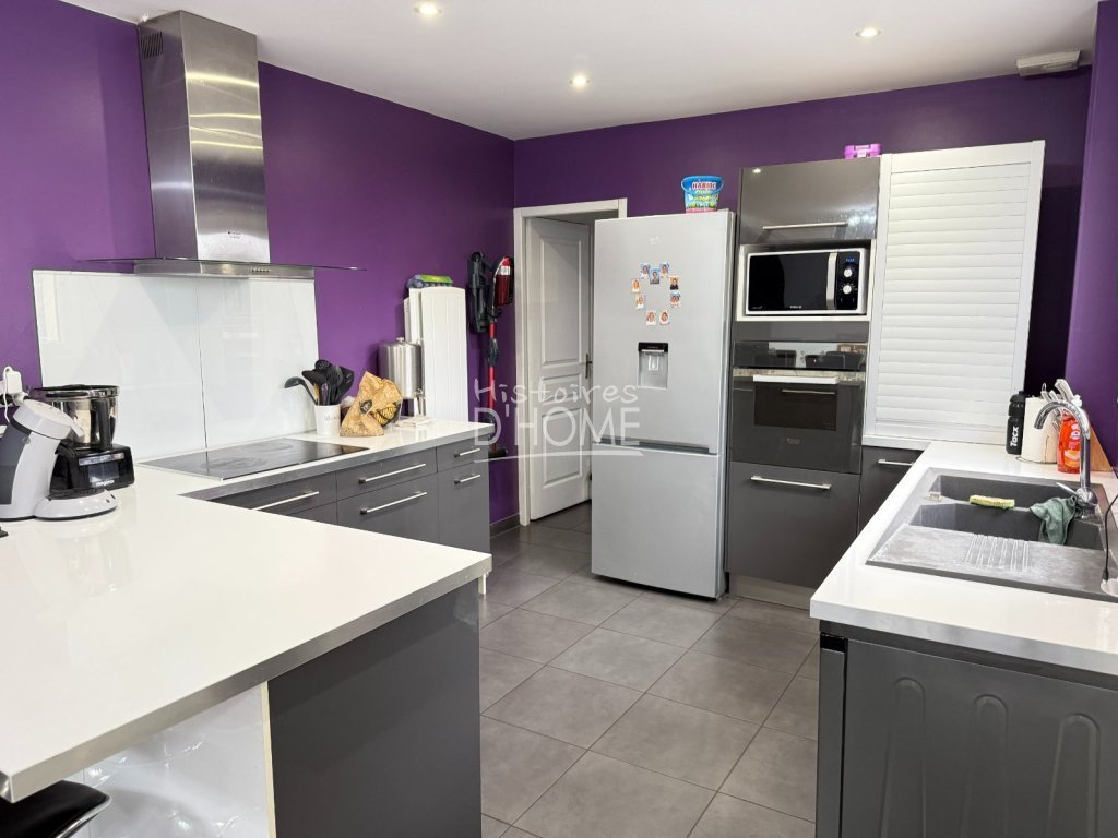 maison traditionnelle A VENDRE - ROZAY EN BRIE - 148.46 m2 - 345�000�&euro;