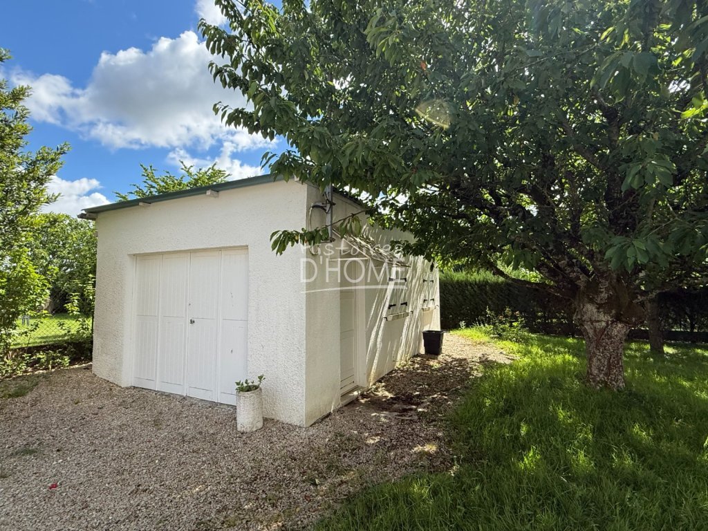 Maison  , 2 chambres + bureau , garage, jardin A VENDRE - ROZAY EN BRIE - 90 m2 - 238 000 &euro;