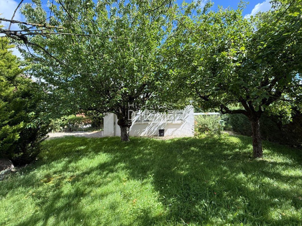 Maison  , 2 chambres + bureau , garage, jardin A VENDRE - ROZAY EN BRIE - 90 m2 - 238 000 &euro;