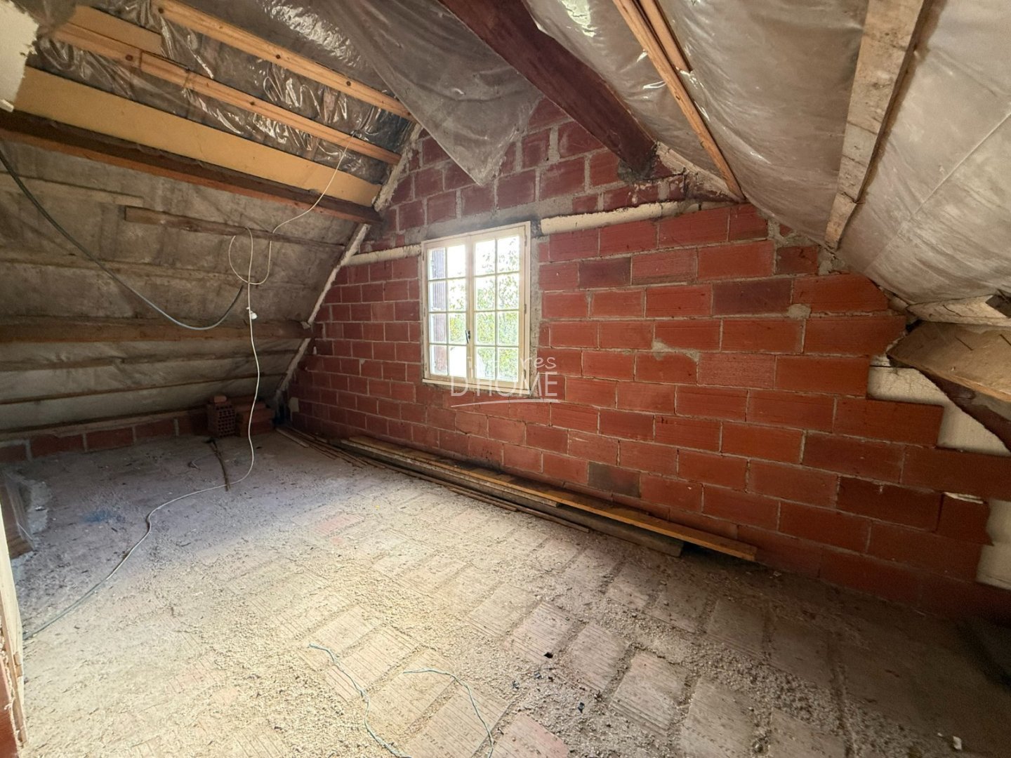 Maison traditionnelle A VENDRE - ROZAY EN BRIE - 142 m2 - 279 000 &euro;