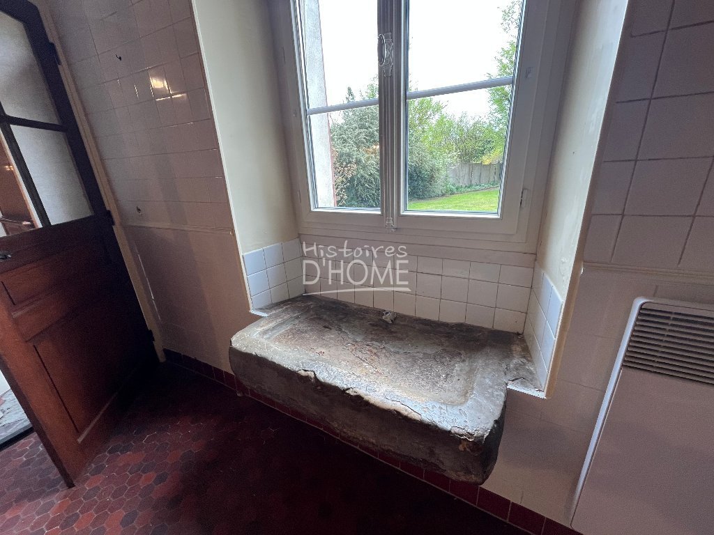 MAISON A VENDRE - TOUQUIN - 200 m2 - 284 000 &euro;