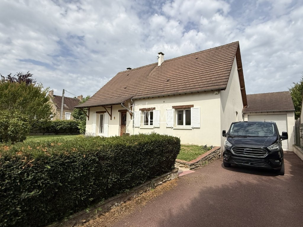 Maison Traditionnelle A VENDRE - TOURNAN EN BRIE - 181.42 m2 - 455 000 &euro;