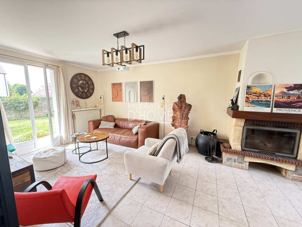 Maison Traditionnelle A VENDRE - TOURNAN EN BRIE - 181.42 m2 - 455 000 &euro;