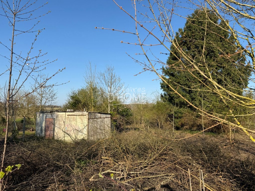 TERRAIN NON CONSTRUCTIBLE A VENDRE - BANNOST VILLEGAGNON - 3512 m2 - 28�000�&euro;