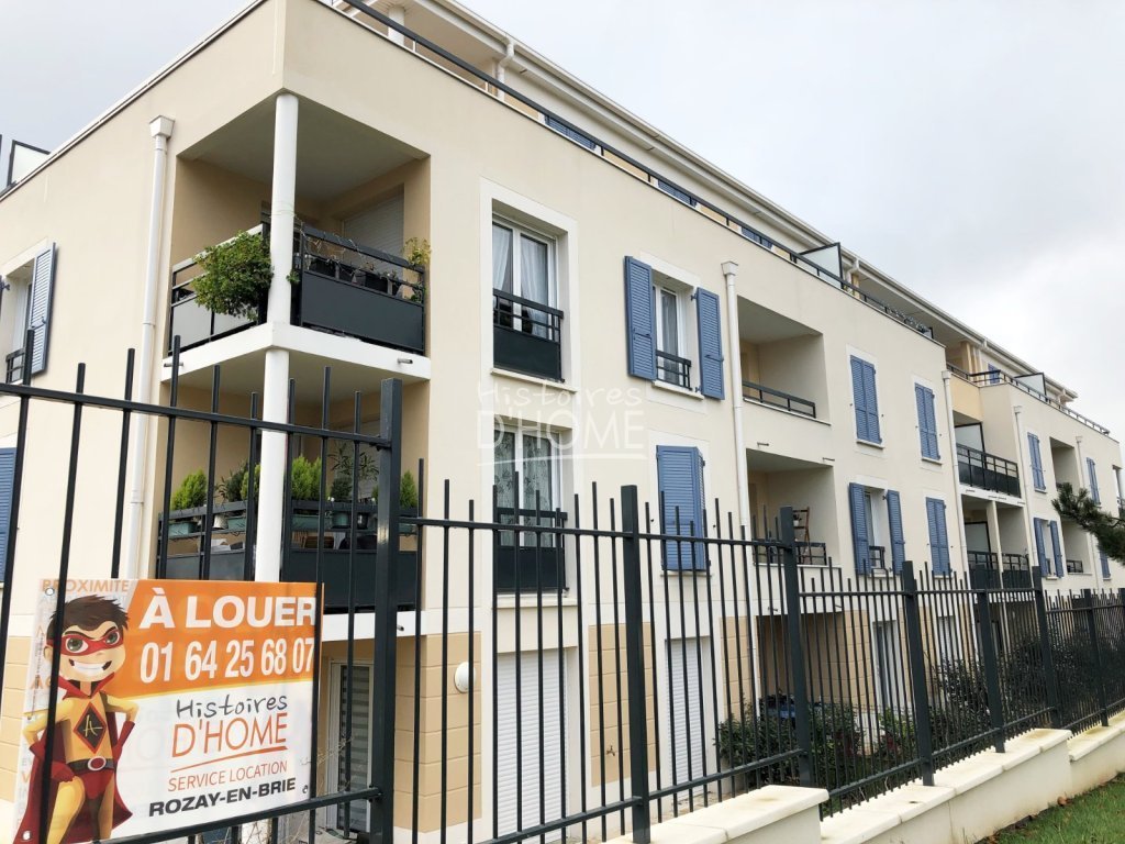 APPARTEMENT T1 A LOUER - ROISSY EN BRIE - 29.95 m2 - 745€ charges comprises par mois