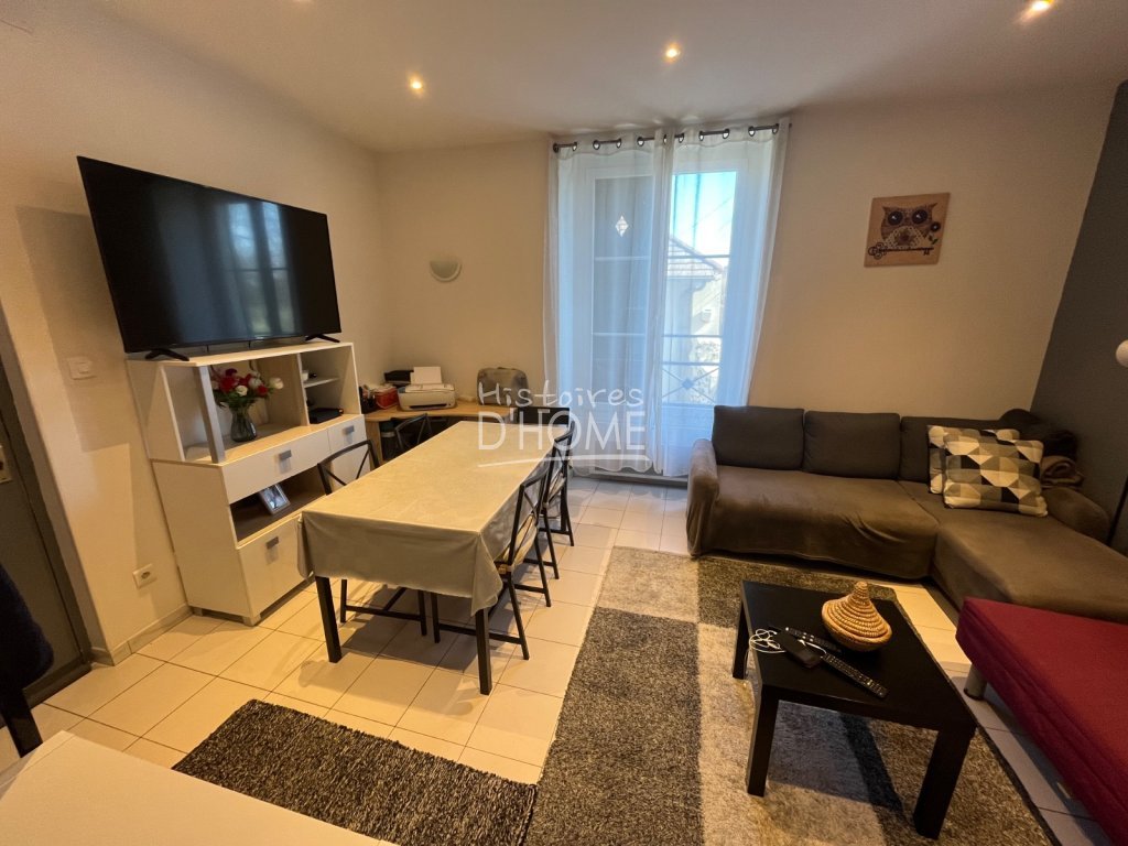 APPARTEMENT T2 - CHAUMES EN BRIE - 37.11 m2 - VENDU