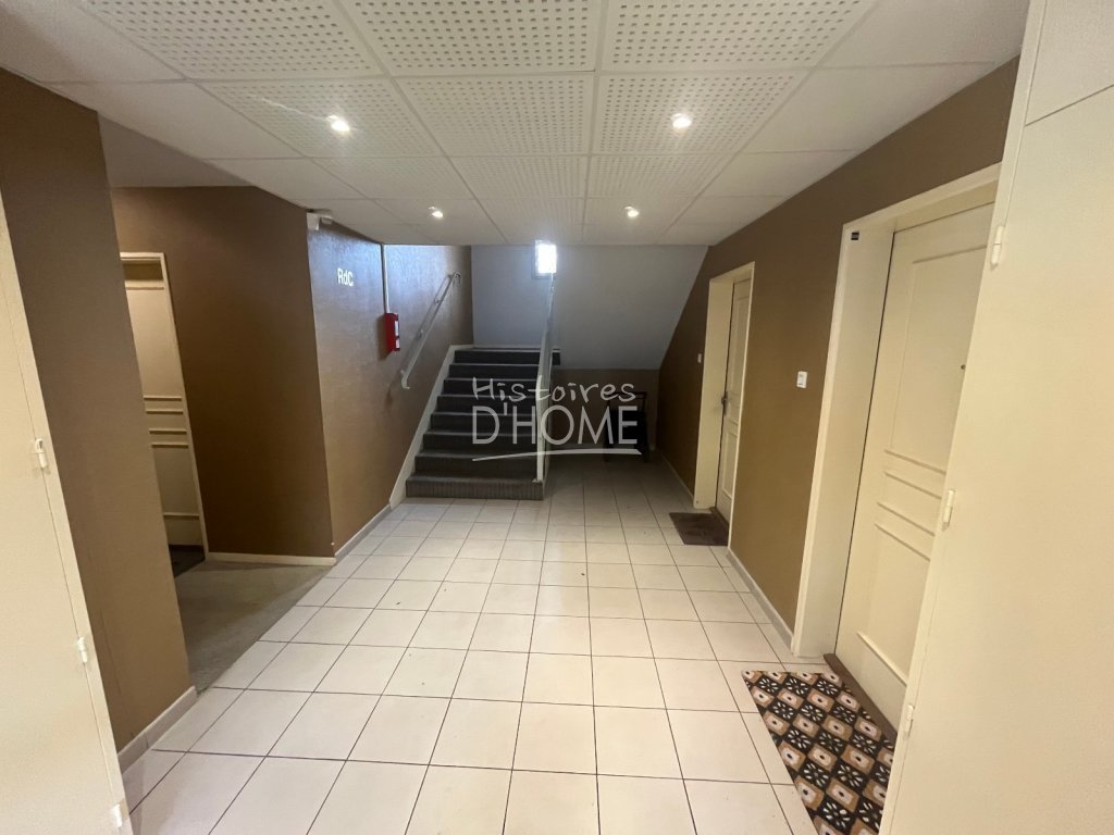 APPARTEMENT T2 A VENDRE - PROVINS proche gare et commerces - 46.7 m2 - 115�000�&euro;