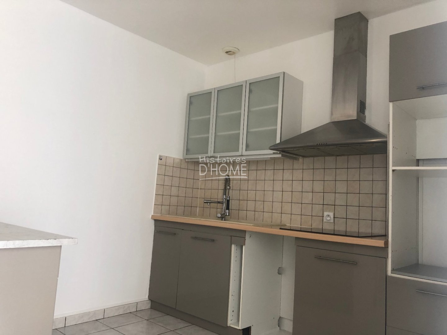 APPARTEMENT T3 A LOUER - FONTENAY TRESIGNY - 76.68 m2 - 850 &euro; charges comprises par mois