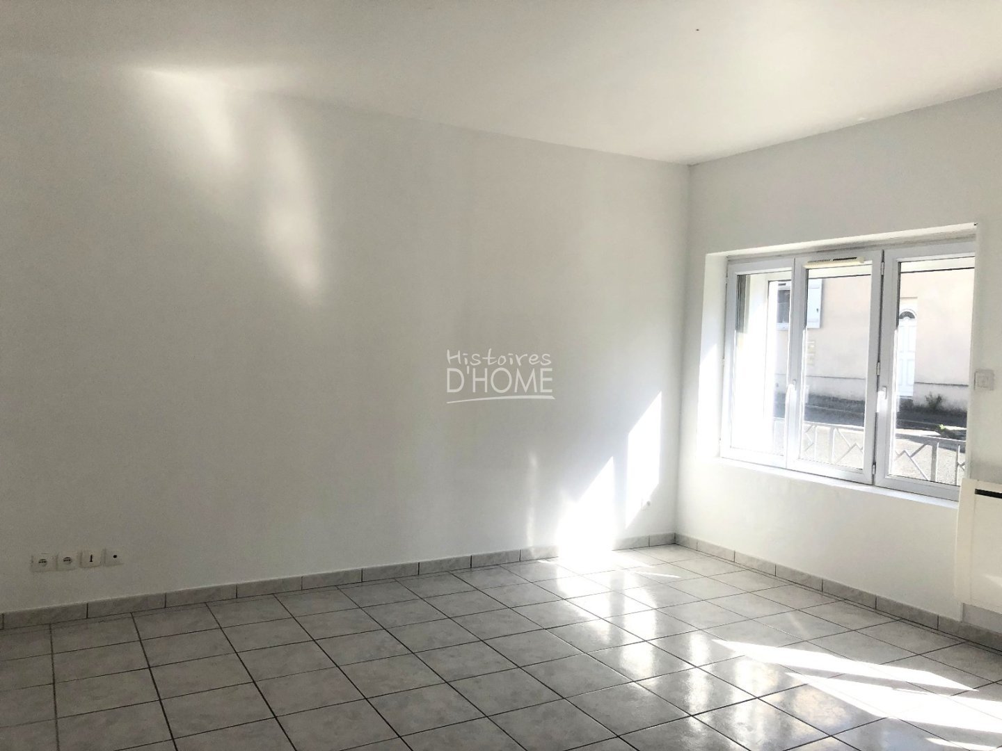 APPARTEMENT T3 A LOUER - FONTENAY TRESIGNY - 76.68 m2 - 850 &euro; charges comprises par mois