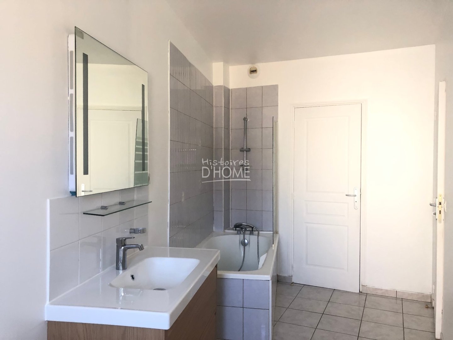 APPARTEMENT T3 A LOUER - FONTENAY TRESIGNY - 76.68 m2 - 850 &euro; charges comprises par mois