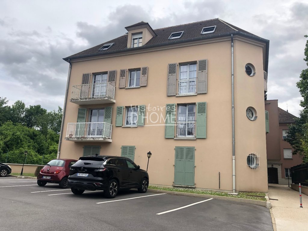 APPARTEMENT T3 A LOUER - GUIGNES proche centre ville - 61 m2 - 940 &euro; charges comprises par mois