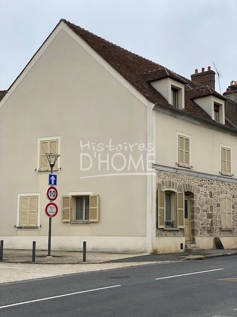 3 PIECES DUPLEX A LOUER - GUIGNES - 60.24 m2 - 855�&euro; charges comprises par mois