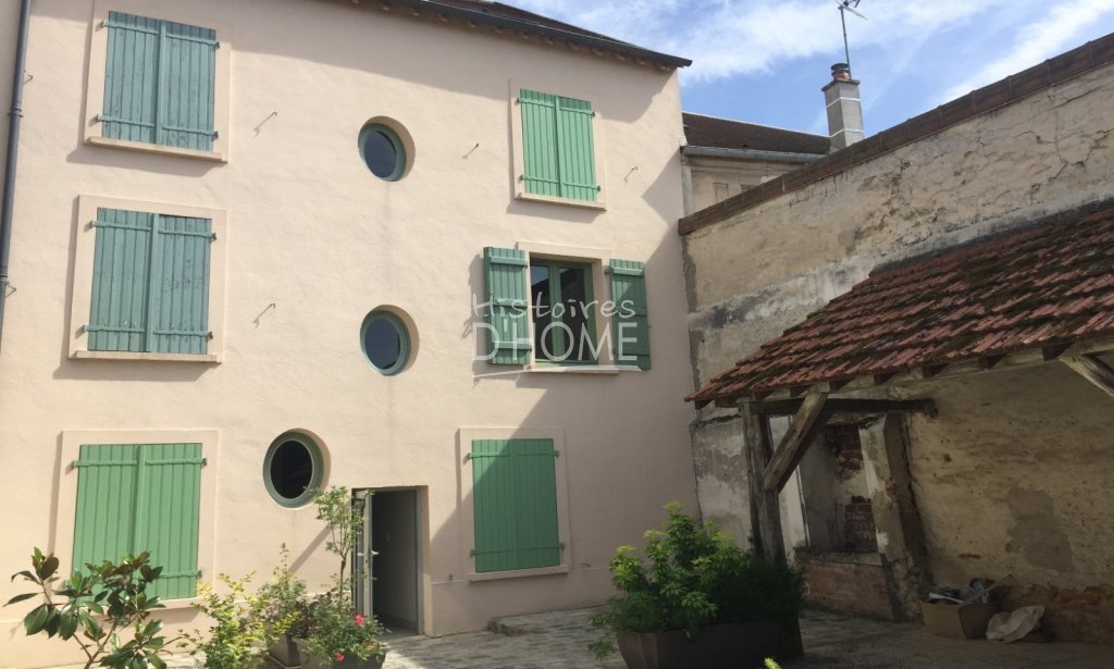 APPARTEMENT T3 A LOUER - ROZAY EN BRIE CENTRE VILLE - 56.75 m2 - 710€ charges comprises par mois