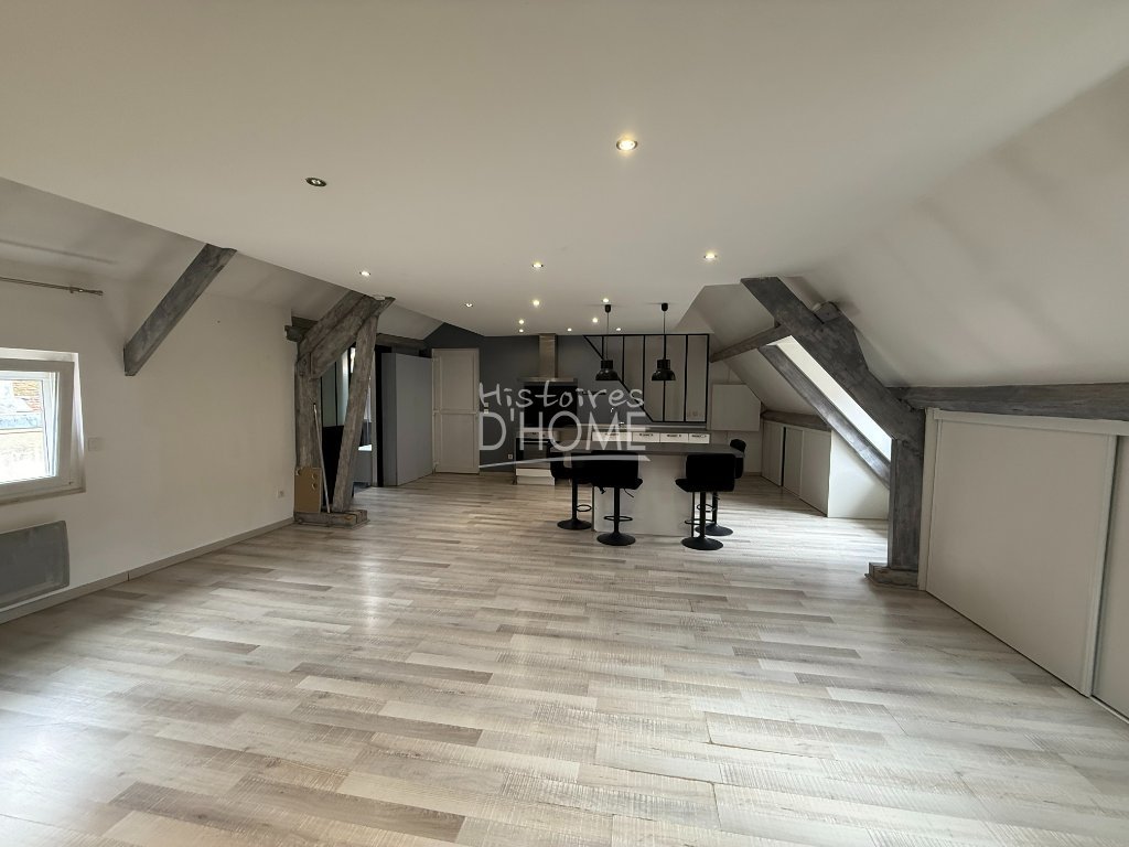 APPARTEMENT T3 A VENDRE - ROZAY EN BRIE - 48 m2 - 164000€