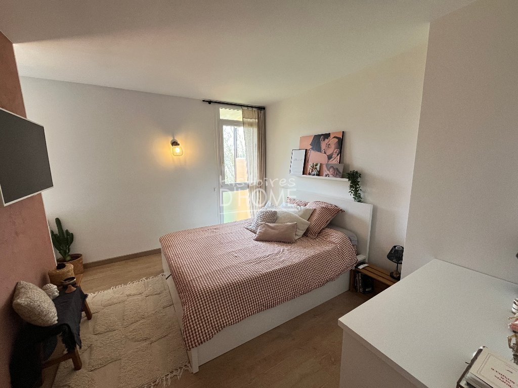 APPARTEMENT T3 A VENDRE - BRIE COMTE ROBERT - 73.1 m2 - 229000€