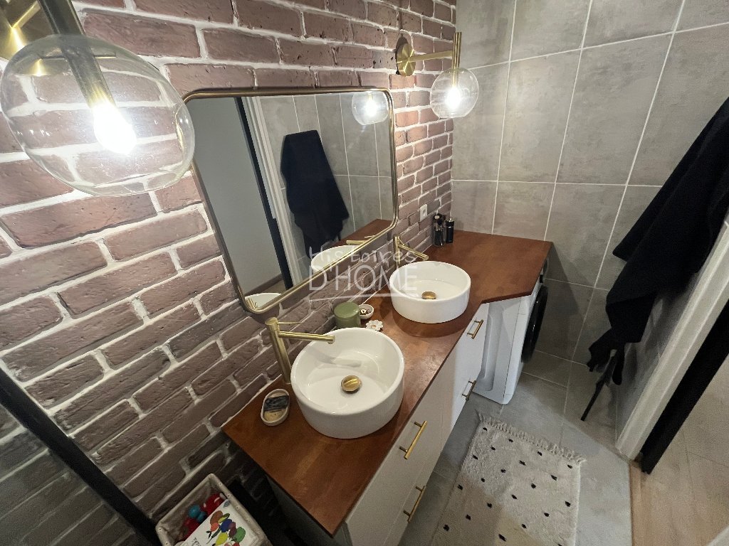 APPARTEMENT T3 A VENDRE - BRIE COMTE ROBERT - 73.1 m2 - 229000€