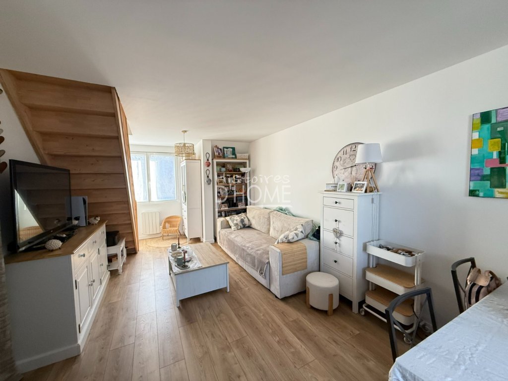 Appartement F4 + Jardinet et parking A VENDRE - OZOIR LA FERRIERE Centre vile, proche gare � pieds - 57.4 m2 - 239�000�&euro;