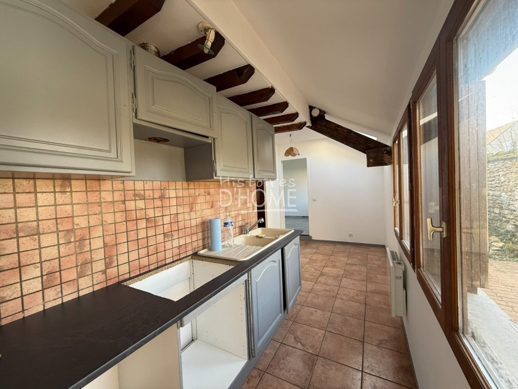 APPARTEMENT F4 + JARDIN A VENDRE - ROZAY EN BRIE Centre ville - 73.26 m2 - 206�000�&euro;