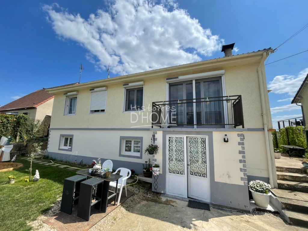 APPARTEMENT T5 A LOUER - GASTINS - 105.75 m2 - 950€ charges comprises par mois